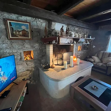 House Santa Chiara Istria Lanisce